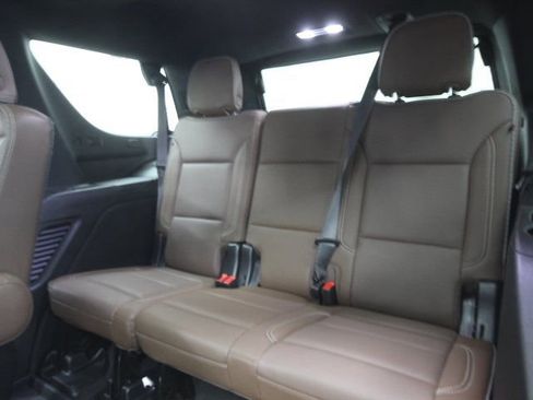 Used 2021 Chevrolet Tahoe High Country image 29