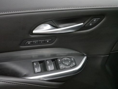 Certified 2025 Cadillac XT4 Premium Luxury image 19