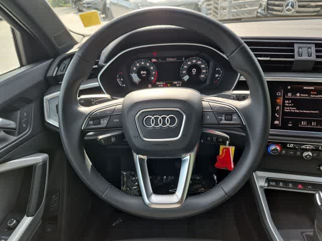 Used 2022 Audi Q3 2.0T Premium AWD/4WD image 22
