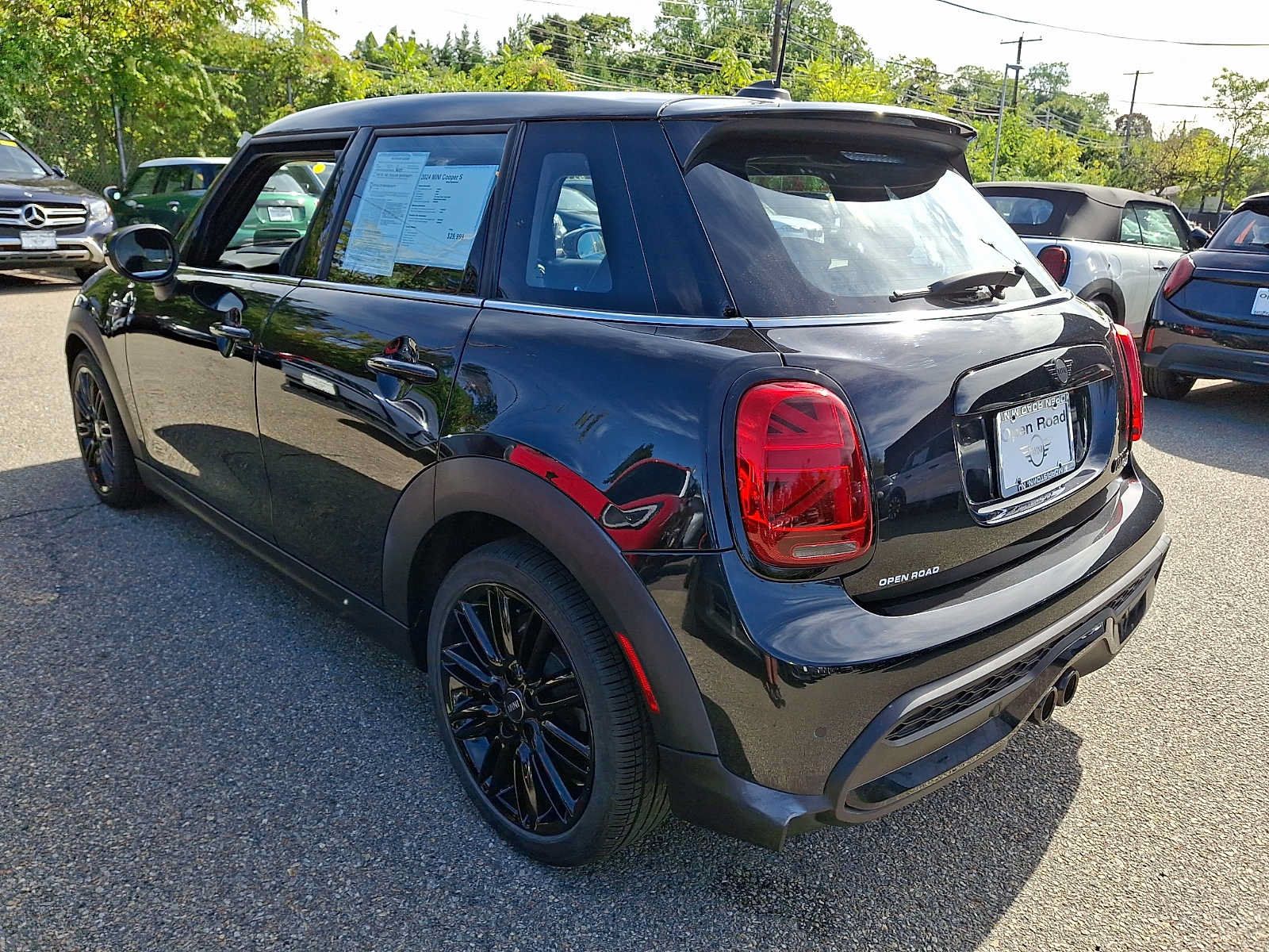 Used 2024 MINI Cooper S FWD image 4