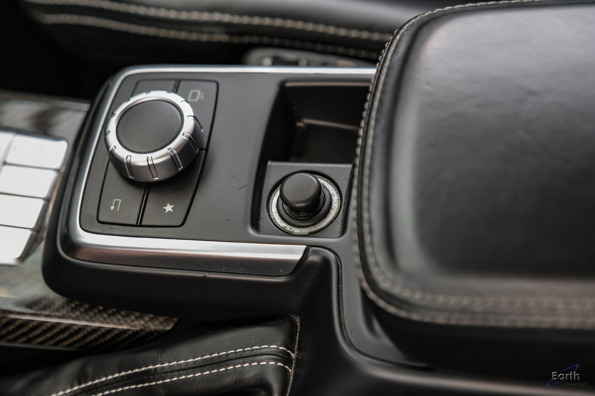Used 2017 Mercedes-Benz G 550 Squared image 60
