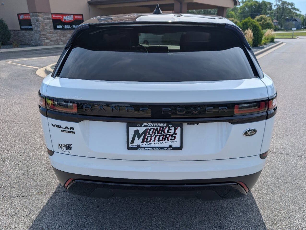 Used 2020 Land Rover Range Rover Velar S AWD/4WD image 8