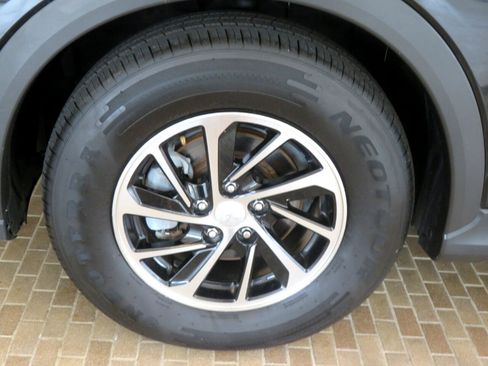 Used 2020 Mitsubishi Eclipse Cross ES image 7