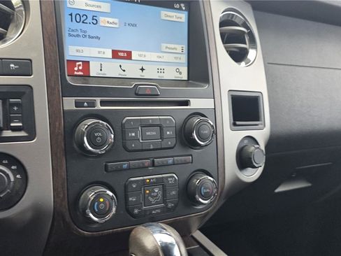 Used 2016 Ford Expedition EL King Ranch AWD/4WD image 25