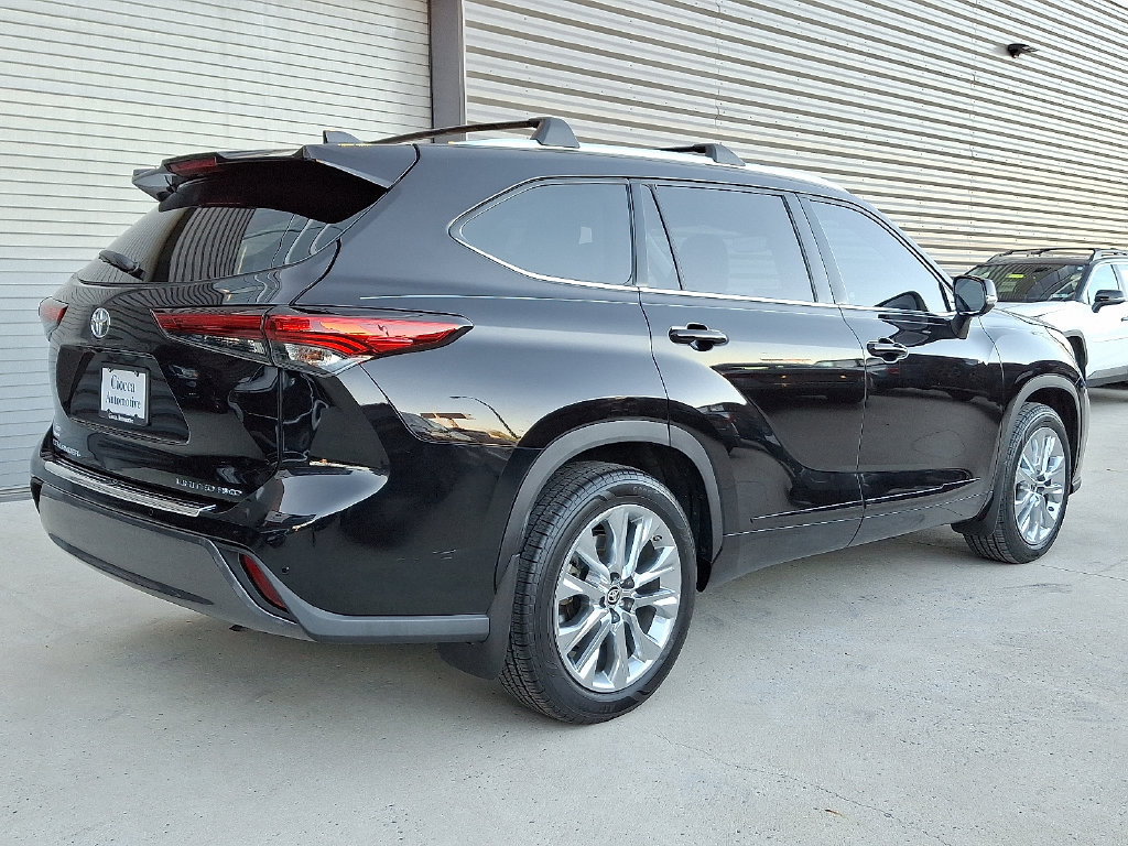 Used 2020 Toyota Highlander Limited AWD/4WD image 9