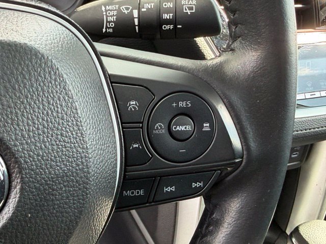 Used 2024 Toyota Corolla Cross LE w/ Moonroof Package AWD/4WD image 22