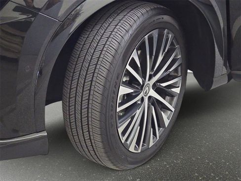 Certified 2025 Lexus RX 350 350h Premium Plus image 33