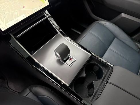 Used 2024 Land Rover Range Rover Velar Dynamic SE AWD/4WD image 28