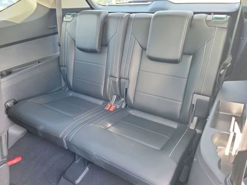 Certified 2022 Volkswagen Atlas SE FWD image 11