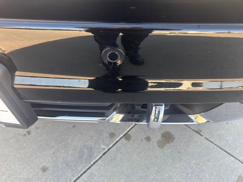 Used 2024 GMC Sierra 2500 Denali w/ Technology Package image 9