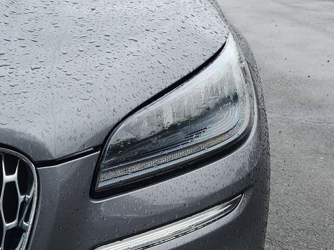 Used 2022 Lincoln Corsair Reserve w/ Elements Package image 9