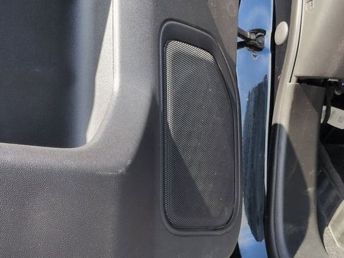 Used 2020 Chevrolet Silverado 1500 LT w/ Texas Edition image 21