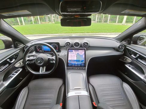 Used 2024 Mercedes-Benz C 300 Sedan image 31