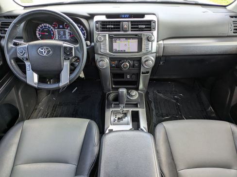 Used 2017 Toyota 4Runner SR5 Premium AWD/4WD image 14