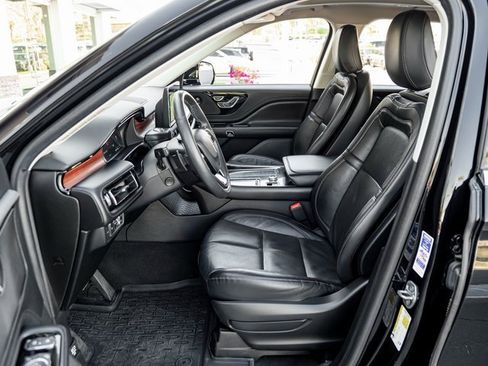 Used 2021 Lincoln Aviator Reserve w/ Equipment Group 201A image 13