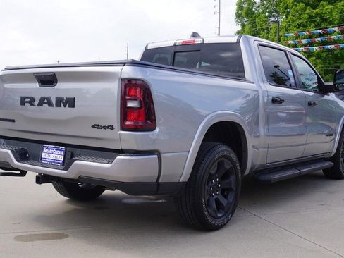 Used 2025 RAM 1500 Big Horn AWD/4WD image 3