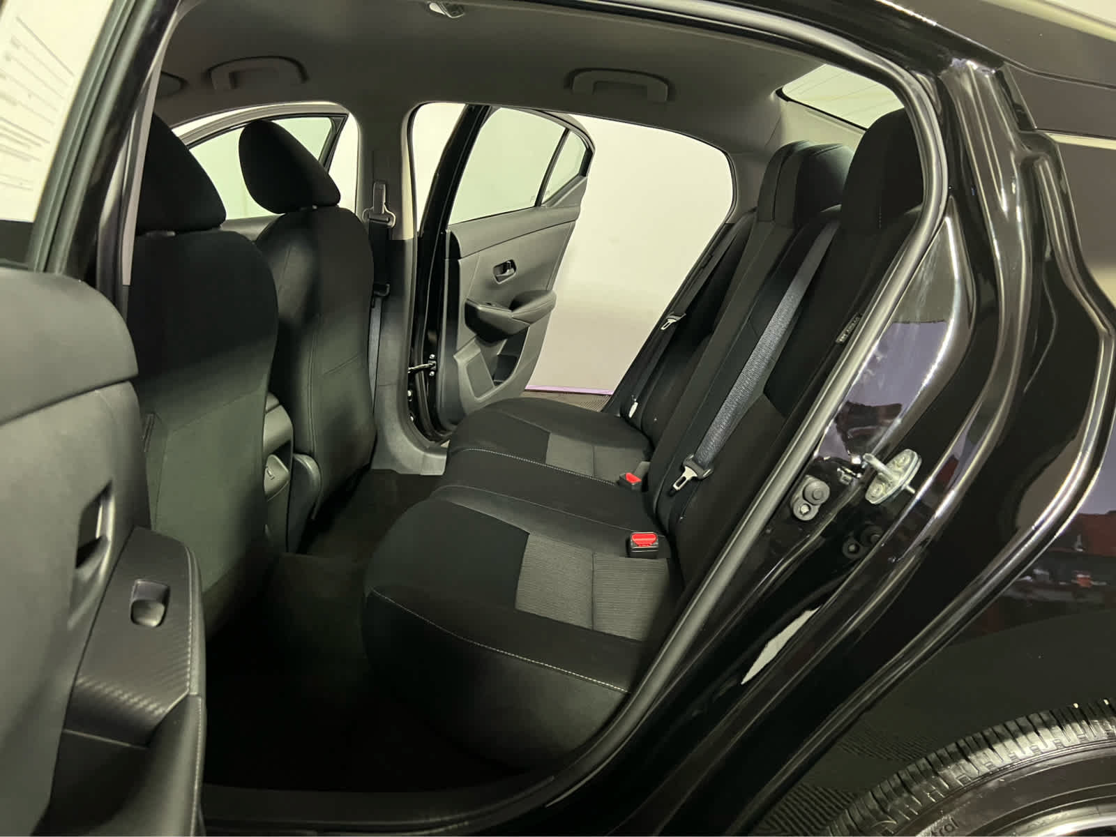 Certified 2024 Nissan Sentra SV FWD image 23