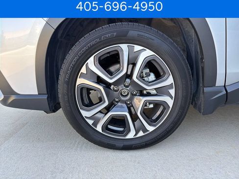 Used 2024 Subaru Ascent Limited w/ Technology Package AWD/4WD image 30