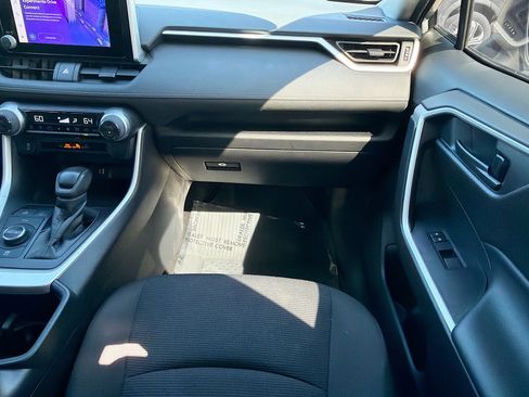 Used 2024 Toyota RAV4 LE image 17