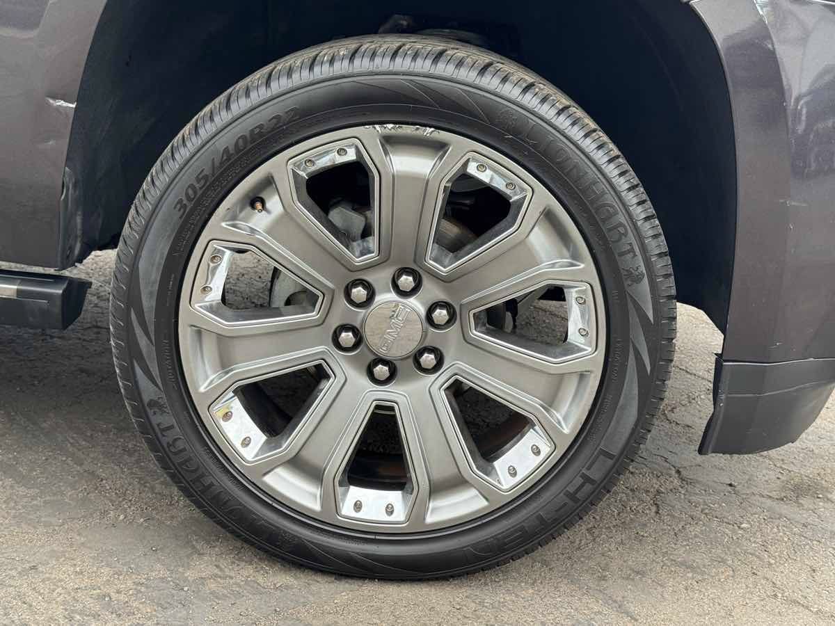 Used 2016 GMC Yukon Denali w/ Open Road Package RWD image 6