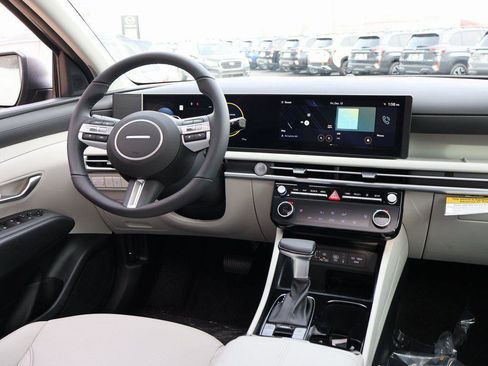 New 2026 Hyundai Tucson SEL image 14