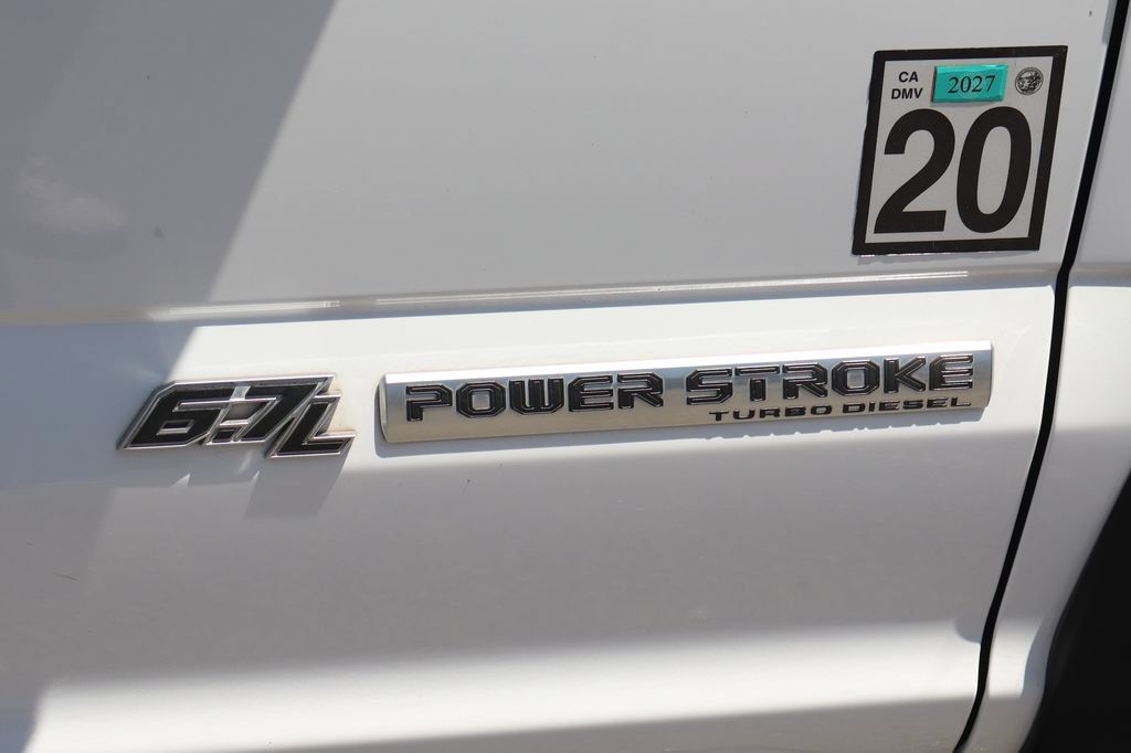 Used 2020 Ford F550 Luxury RWD image 46