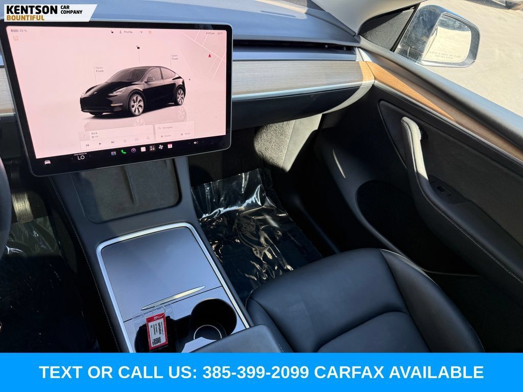 Used 2023 Tesla Model Y Long Range AWD/4WD image 16
