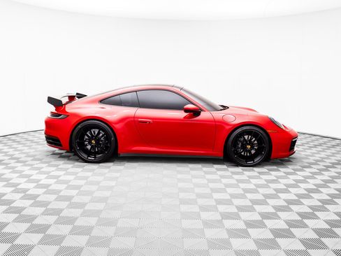 Used 2022 Porsche 911 Carrera image 8