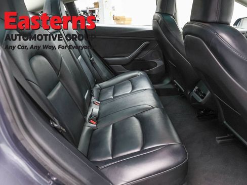 Used 2023 Tesla Model 3 Standard Range RWD image 17