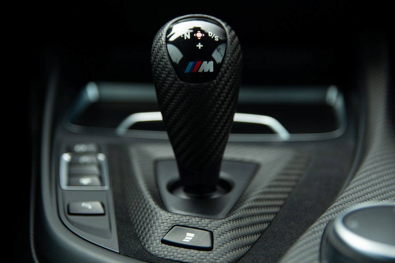 Used 2020 BMW M2 Competition w/ Executive Package RWD image 31