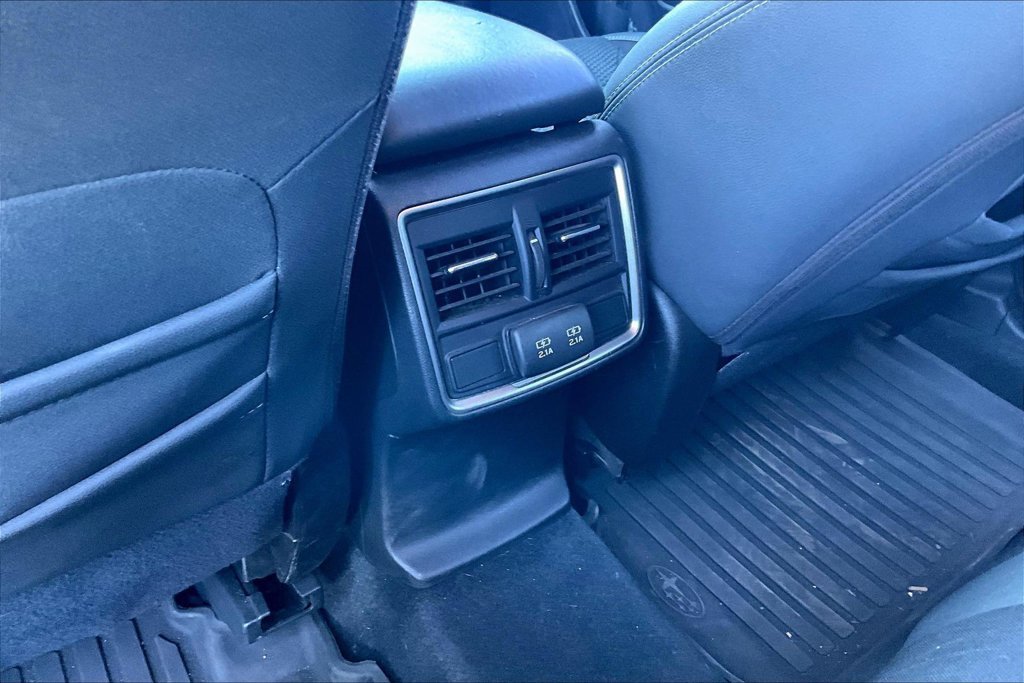 Used 2021 Subaru Forester Premium AWD/4WD image 10