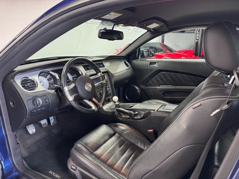 Used 2011 Ford Mustang GT Premium RWD image 7