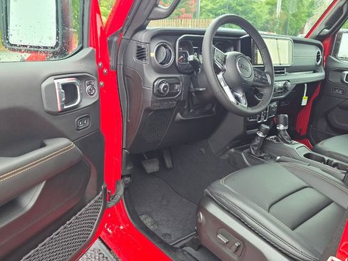 New 2025 Jeep Wrangler Sahara image 4