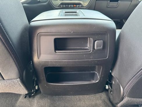 Used 2017 Chevrolet Silverado 1500 LTZ Z71 w/ LTZ Plus Package AWD/4WD image 9