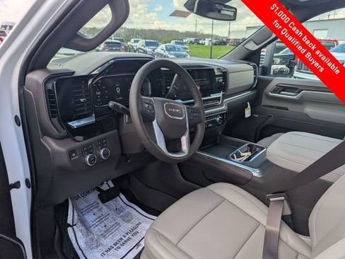 New 2026 GMC Sierra 2500 SLT w/ SLT Premium Package image 14