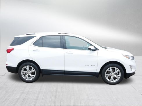 Used 2020 Chevrolet Equinox LT AWD/4WD image 8
