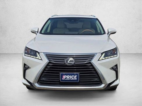 Used 2018 Lexus RX 350 FWD w/ Premium Package image 2