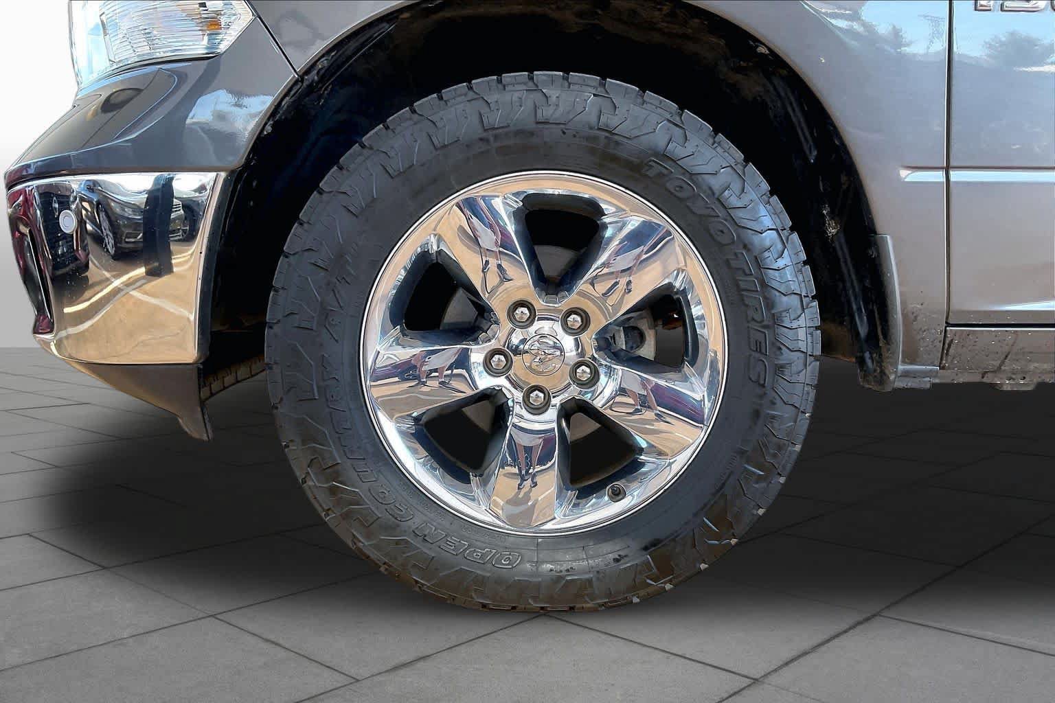 Used 2017 RAM 1500 Big Horn AWD/4WD image 12