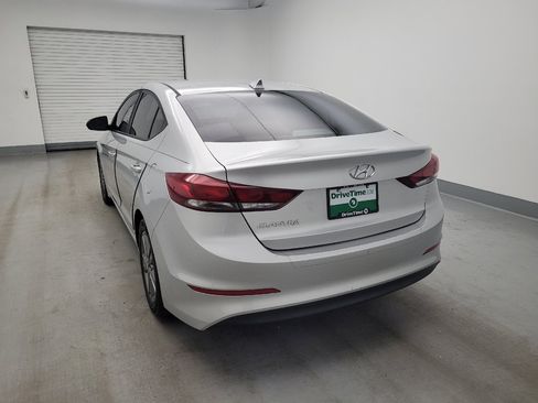 Used 2017 Hyundai Elantra SE w/ SE A/T Tech Package 03 FWD image 6