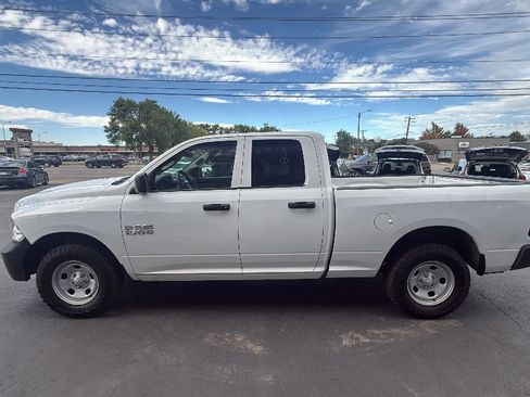 Used 2016 RAM 1500 Tradesman w/ Protection Group AWD/4WD image 3