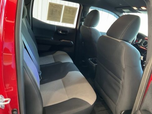 Used 2021 Toyota Tacoma TRD Sport w/ Advanced Technology Package image 21