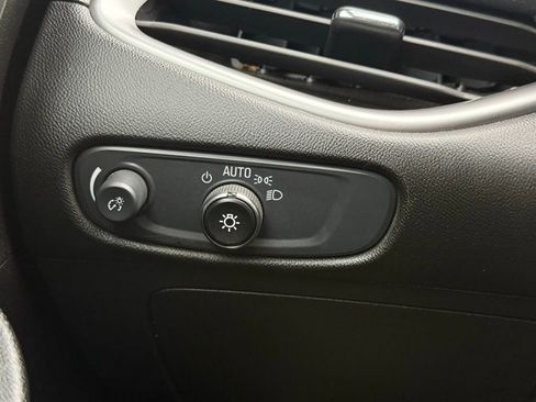 Used 2025 Chevrolet Malibu RS image 24