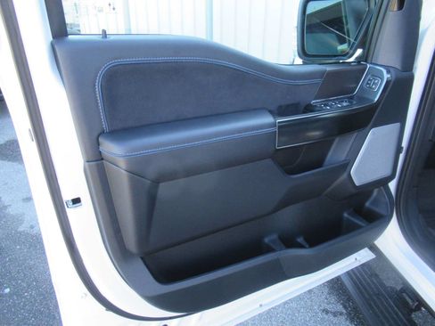 Used 2025 Ford F150 Platinum w/ Equipment Group 702A High AWD/4WD image 27