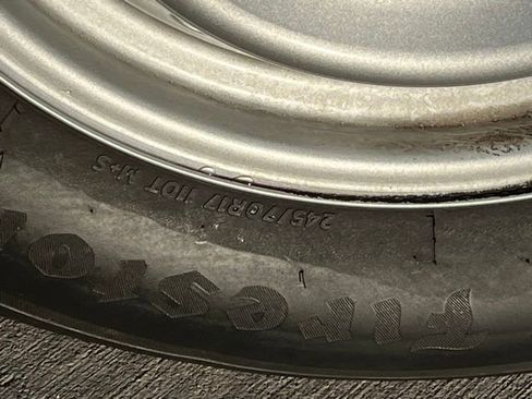 Used 2024 Toyota Tacoma SR image 7