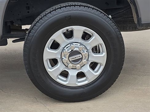 Used 2024 Ford F250 XLT image 27