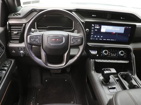 Used 2023 GMC Sierra 1500 AT4 w/ Technology Package image 19