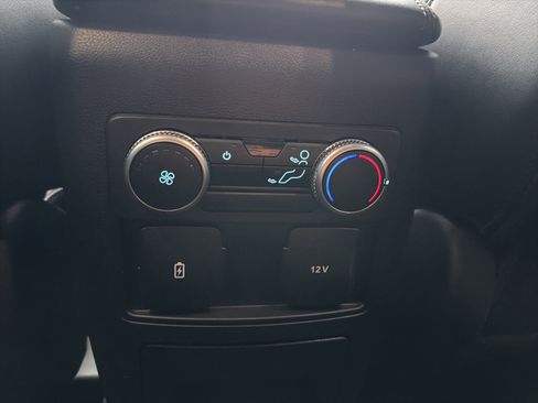 Used 2023 Ford Explorer XLT w/ Equipment Group 202A image 23