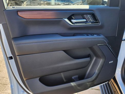 New 2026 GMC Yukon XL Denali w/ Sun & Power Step Package image 12