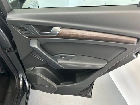 Used 2024 Audi Q5 2.0T Premium Plus image 29