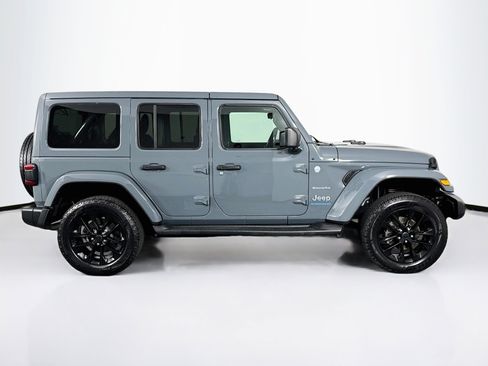 Used 2024 Jeep Wrangler Unlimited Sahara w/ Safety Group AWD/4WD image 16